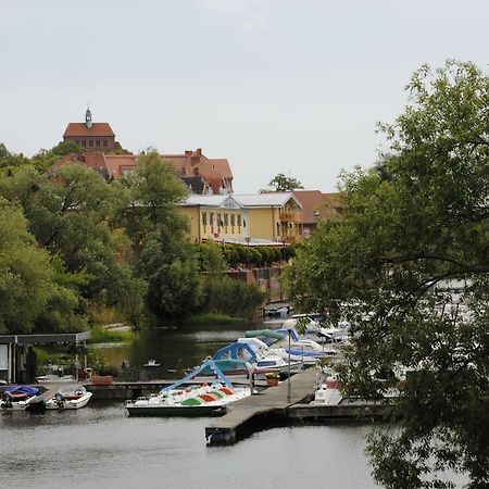 Hotel Garni "Am Hafen" Havelberg Zewnętrze zdjęcie