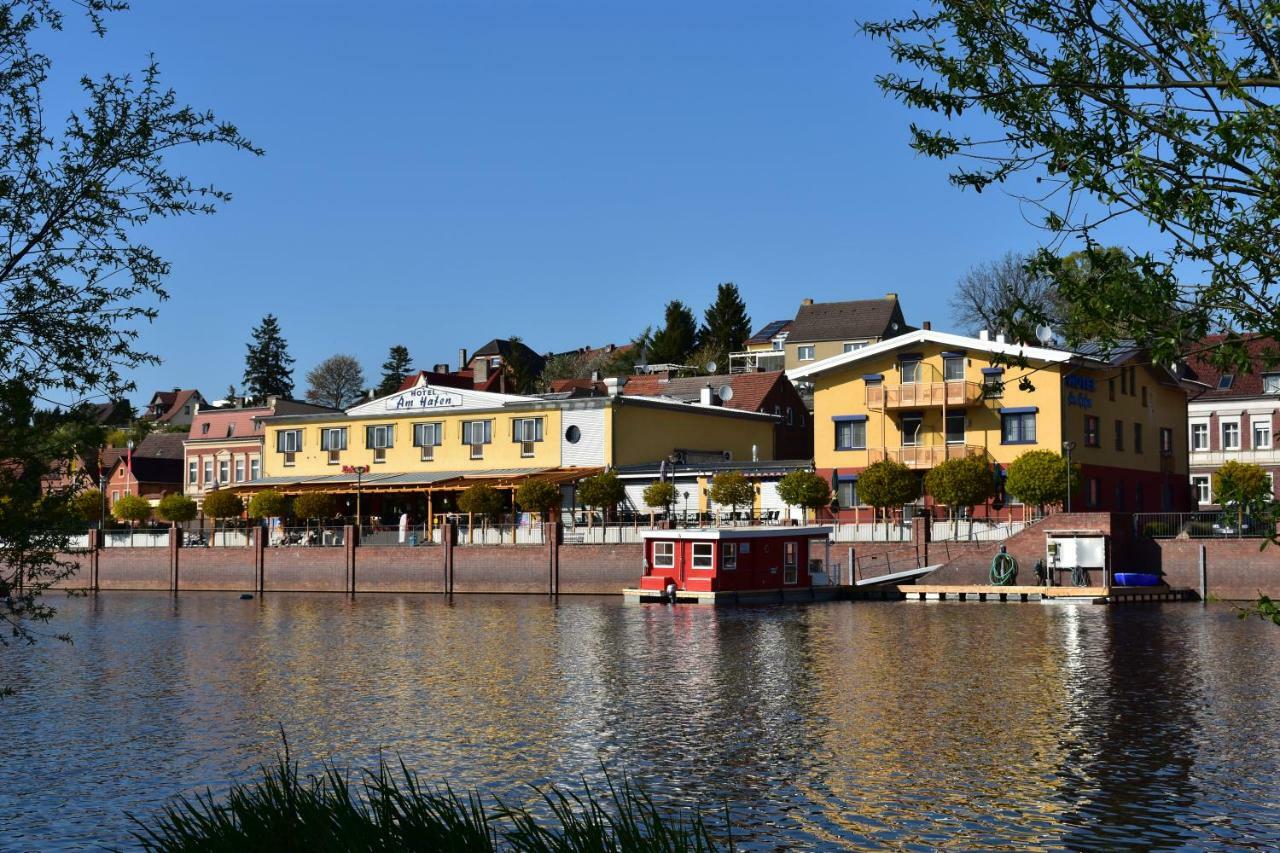 Hotel Garni "Am Hafen" Havelberg Zewnętrze zdjęcie